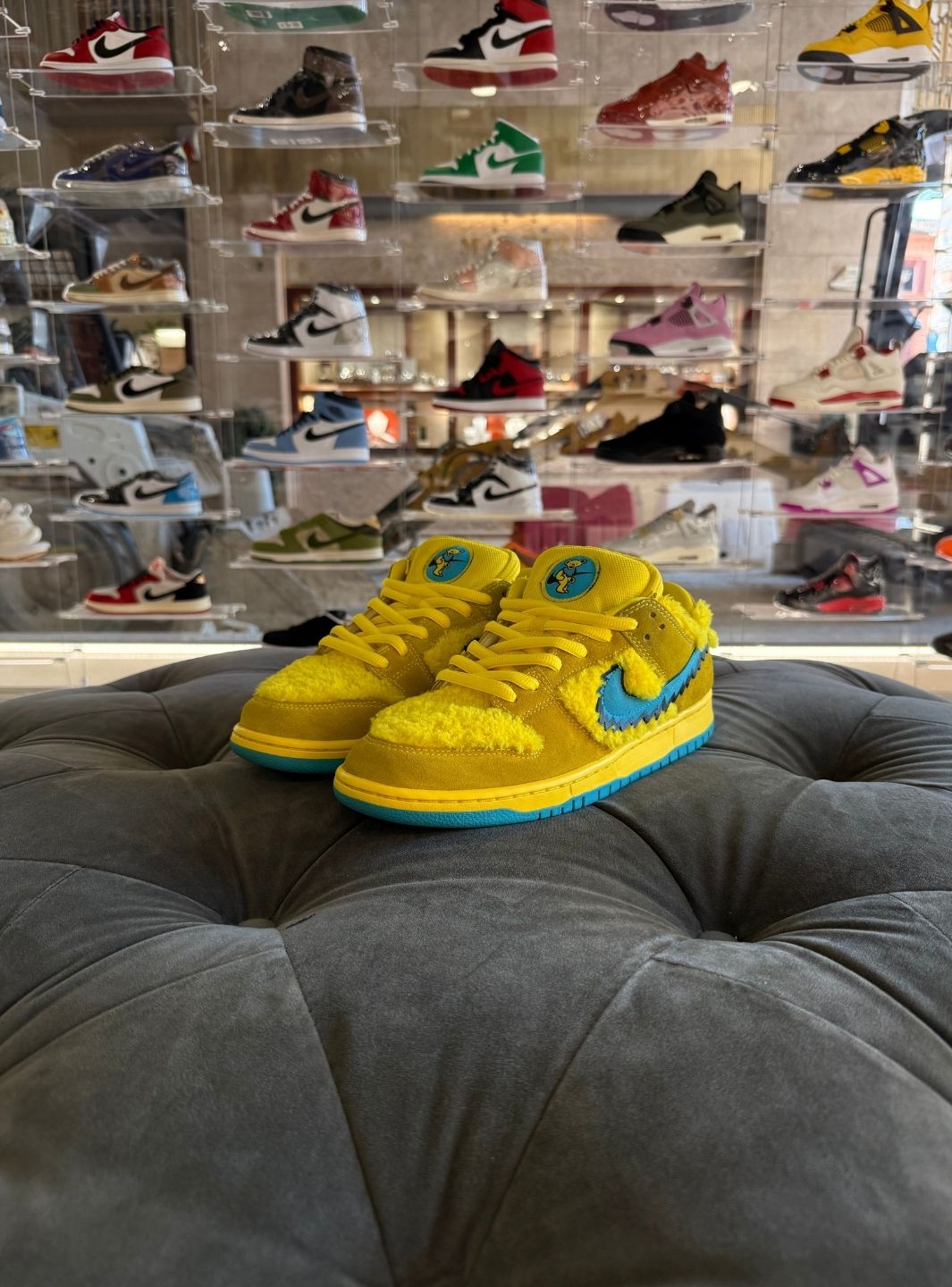 Nike SB Dunk Low Grateful Dead Bears Opti Yellow - Sneakers Usate | ResellZone