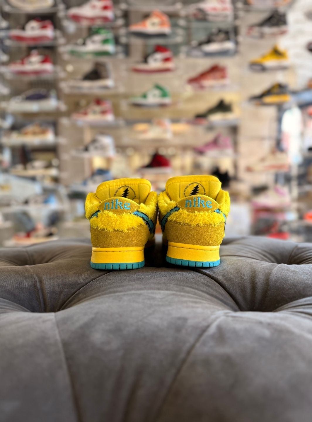 Nike SB Dunk Low Grateful Dead Bears Opti Yellow - Sneakers Usate | ResellZone