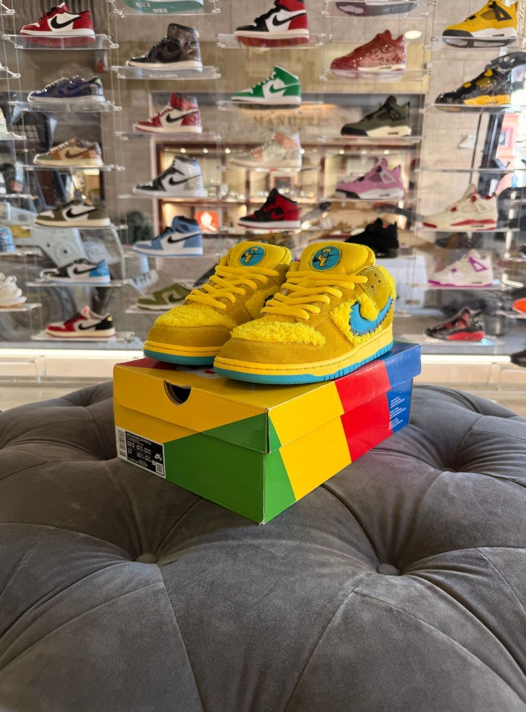 Nike SB Dunk Low Grateful Dead Bears Opti Yellow - Sneakers Usate | ResellZone