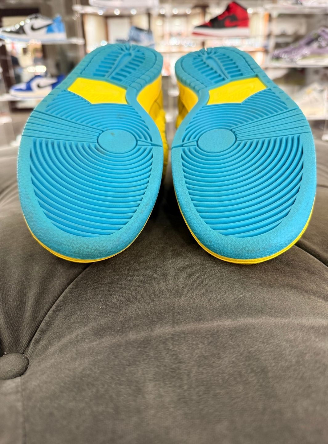 Nike SB Dunk Low Grateful Dead Bears Opti Yellow - Sneakers Usate | ResellZone