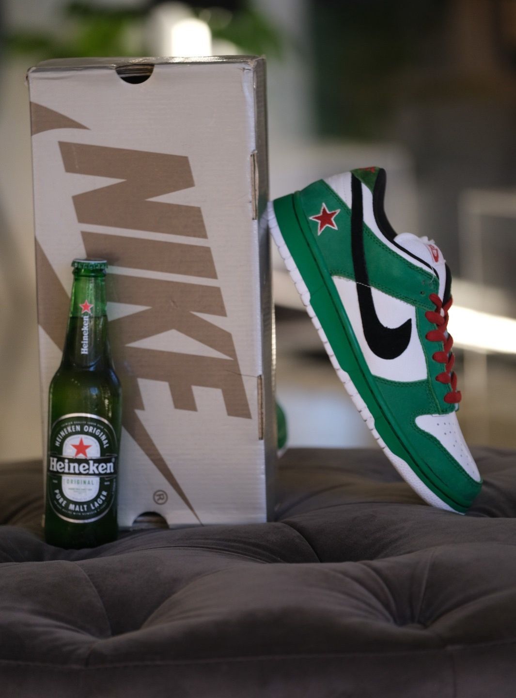 Nike SB Dunk Low Heineken - 304292-302 | ResellZone