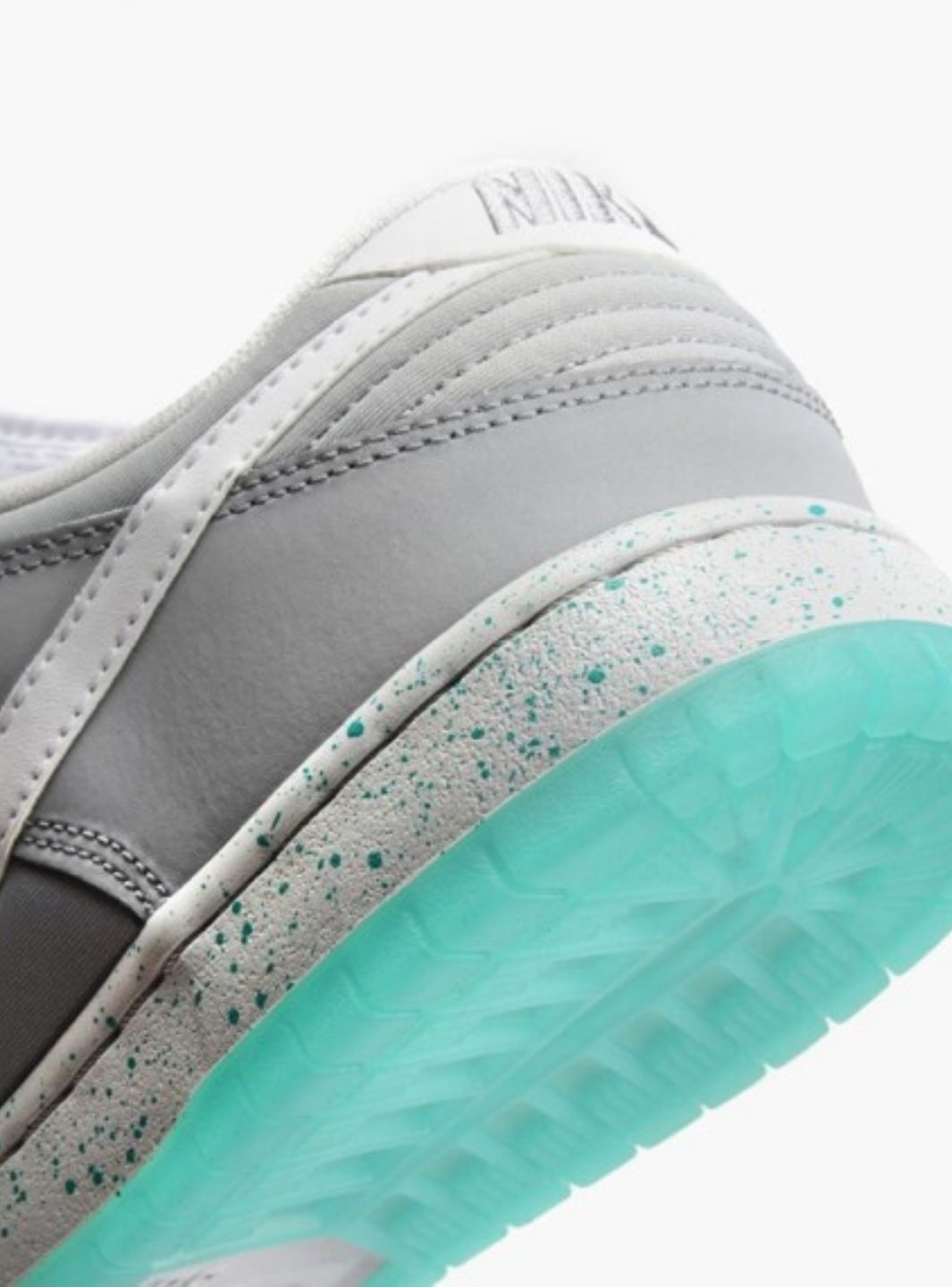 Nike SB Dunk Low Marty McFly - 313170-022 | ResellZone