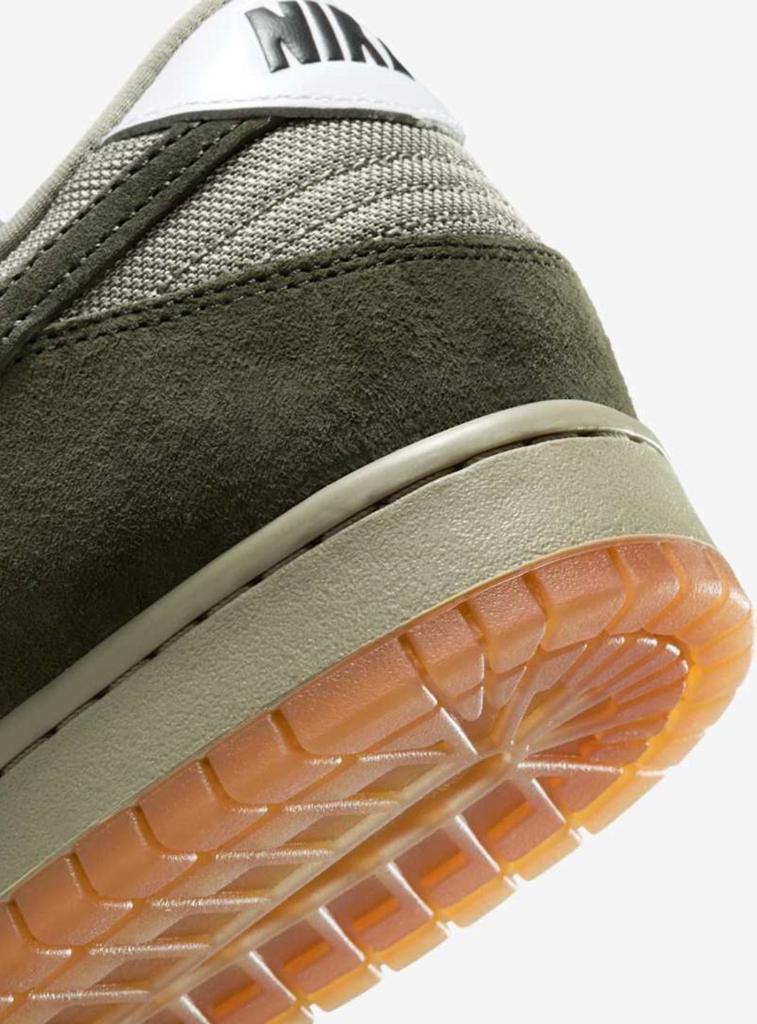 Nike SB Dunk Low Pro B Sequoia - HJ0367-301 | ResellZone