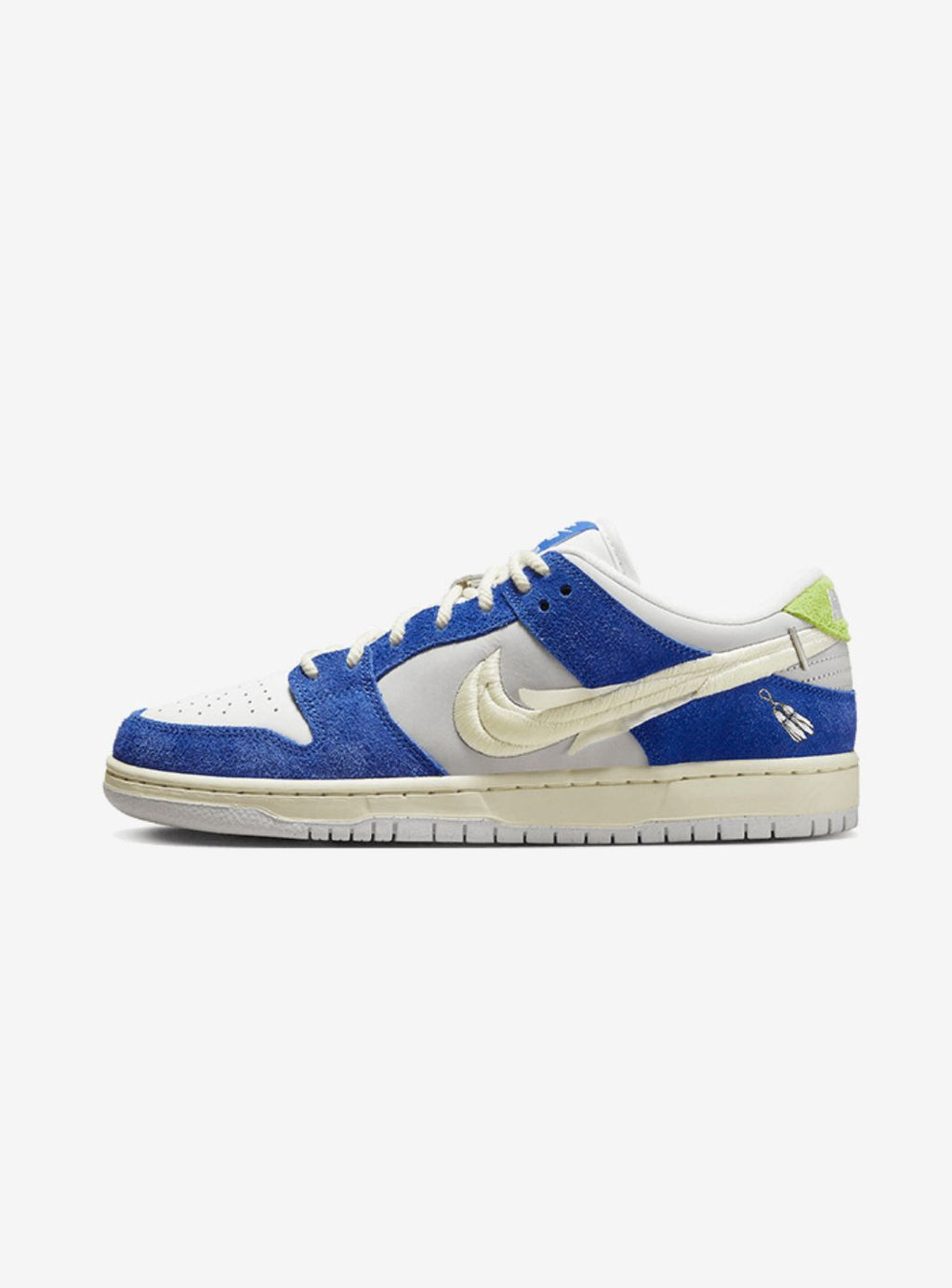nike-sb-dunk-low-pro-fly-  
