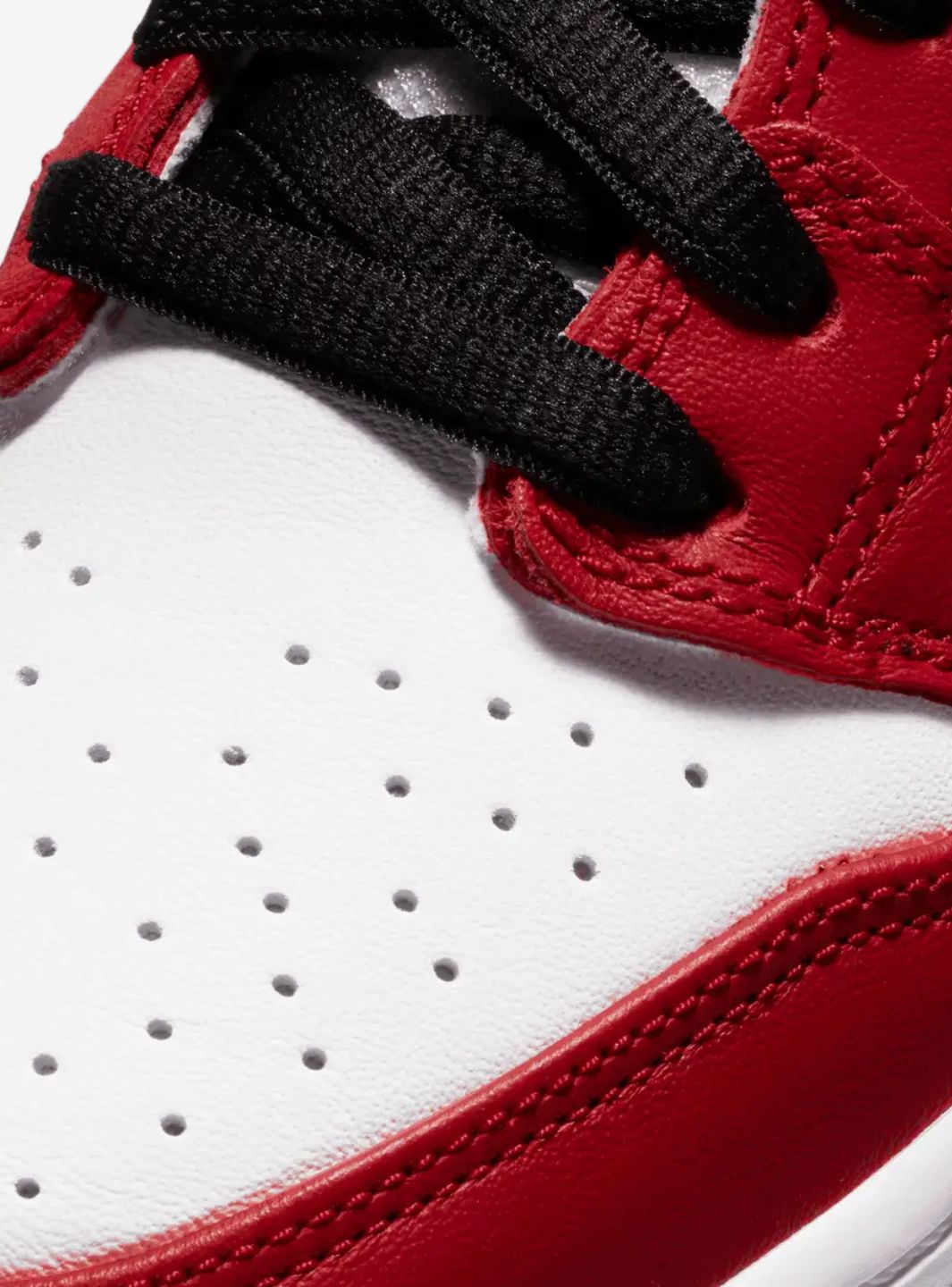 Nike SB Dunk Low Pro J-Pack Chicago - BQ6817-600 | ResellZone