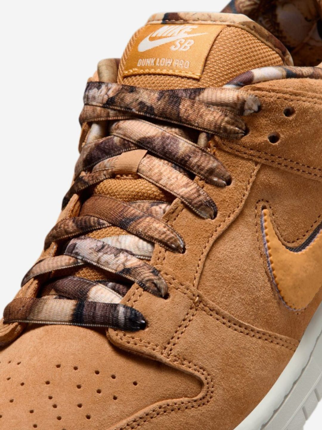 Nike SB Dunk Low Pro NOTE Shop Manchester Brew and Biscuits - IO9508-200 | ResellZone