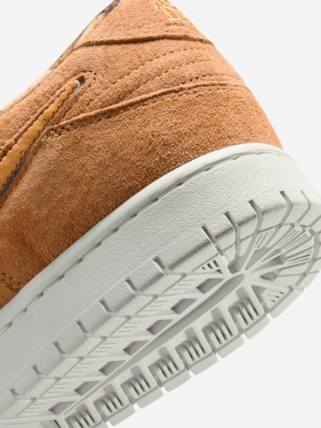 Nike SB Dunk Low Pro NOTE Shop Manchester Brew and Biscuits - IO9508-200 | ResellZone