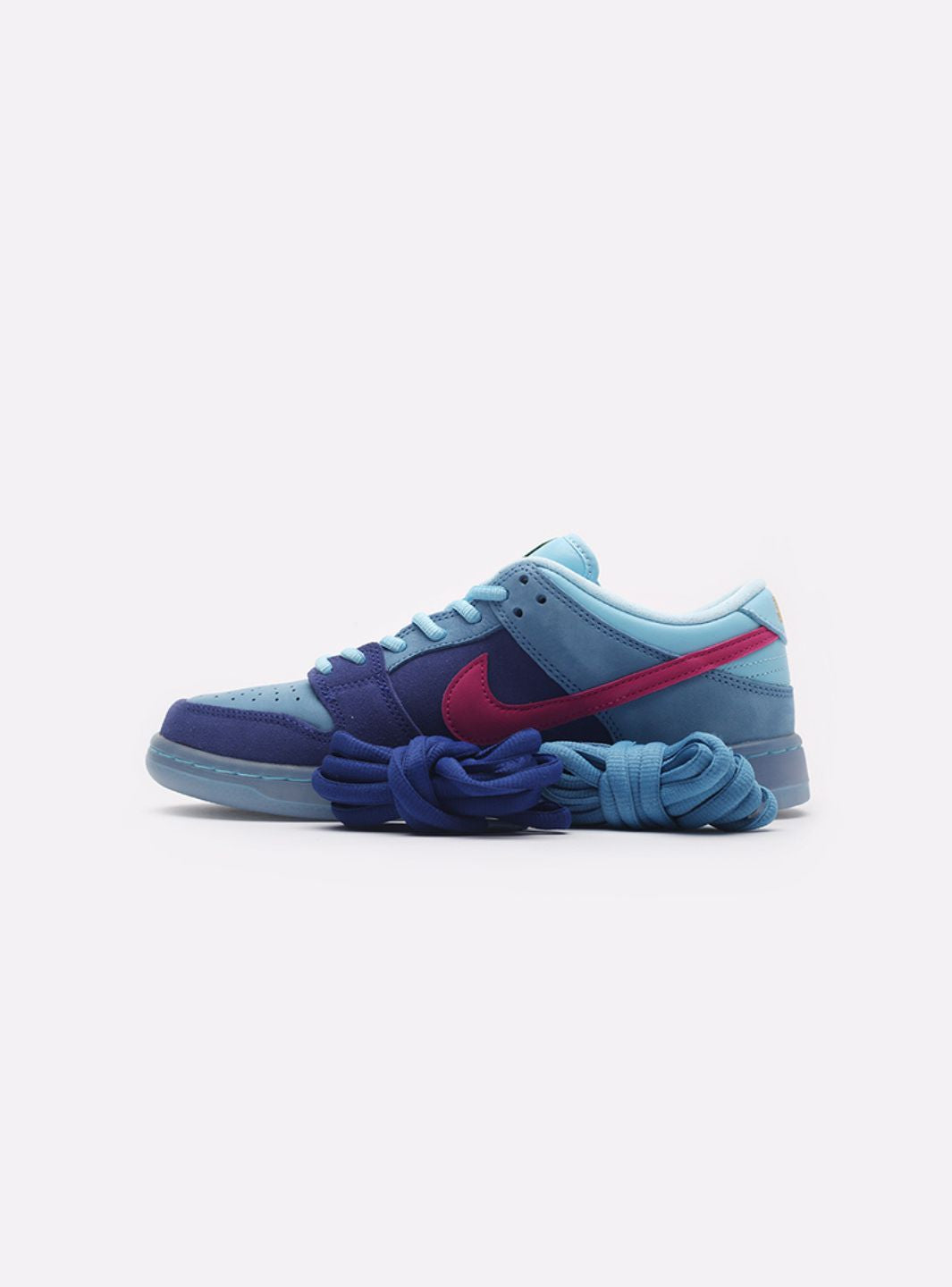 Nike SB Dunk Low Run The Jewels - DO9404-400 | ResellZone