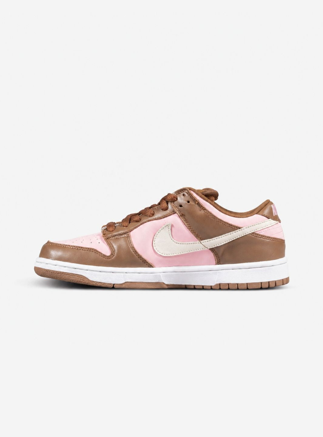 Nike SB Dunk Low Stussy Cherry - 304292-671 | ResellZone