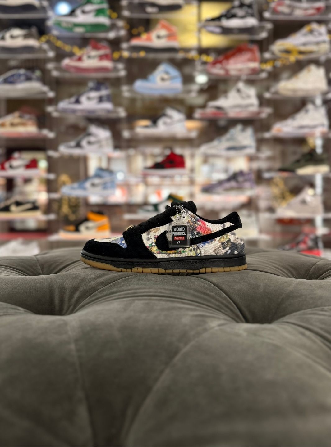 Nike SB Dunk Low Supreme Rammellzee - Sneakers Usate | ResellZone