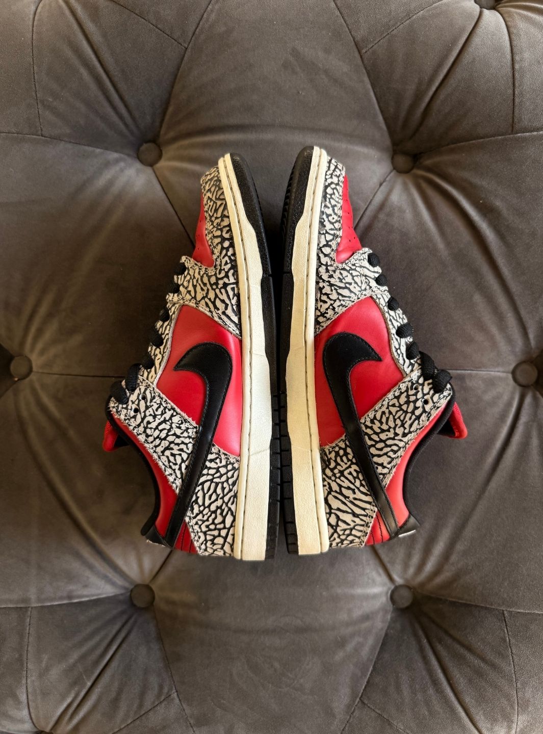 Nike SB Dunk Low Supreme Red Cement (2012) - Sneakers Usate | ResellZone