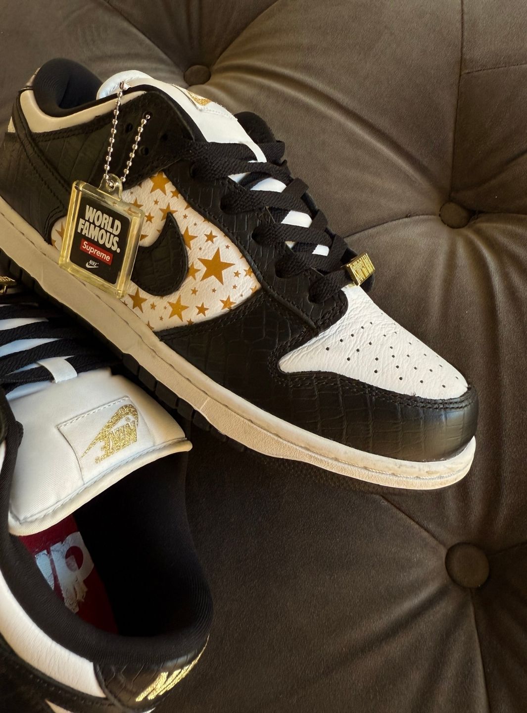 Nike SB Dunk Low Supreme Stars Black (2021) - Sneakers Usate | ResellZone