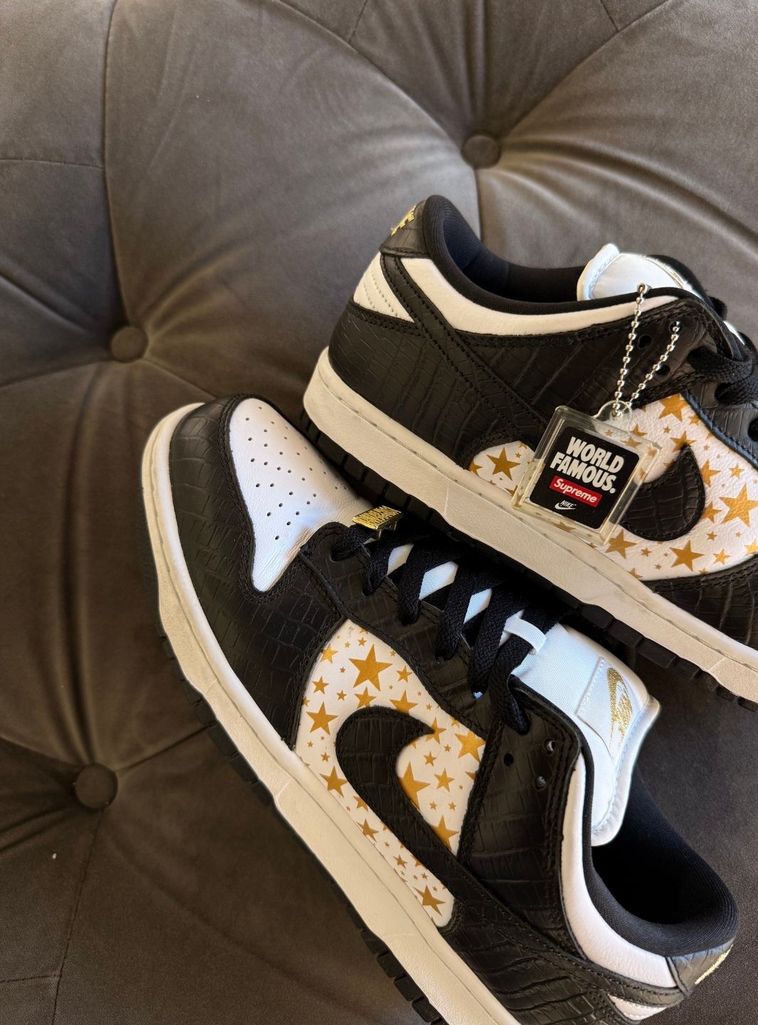 Nike SB Dunk Low Supreme Stars Black (2021) - Sneakers Usate | ResellZone
