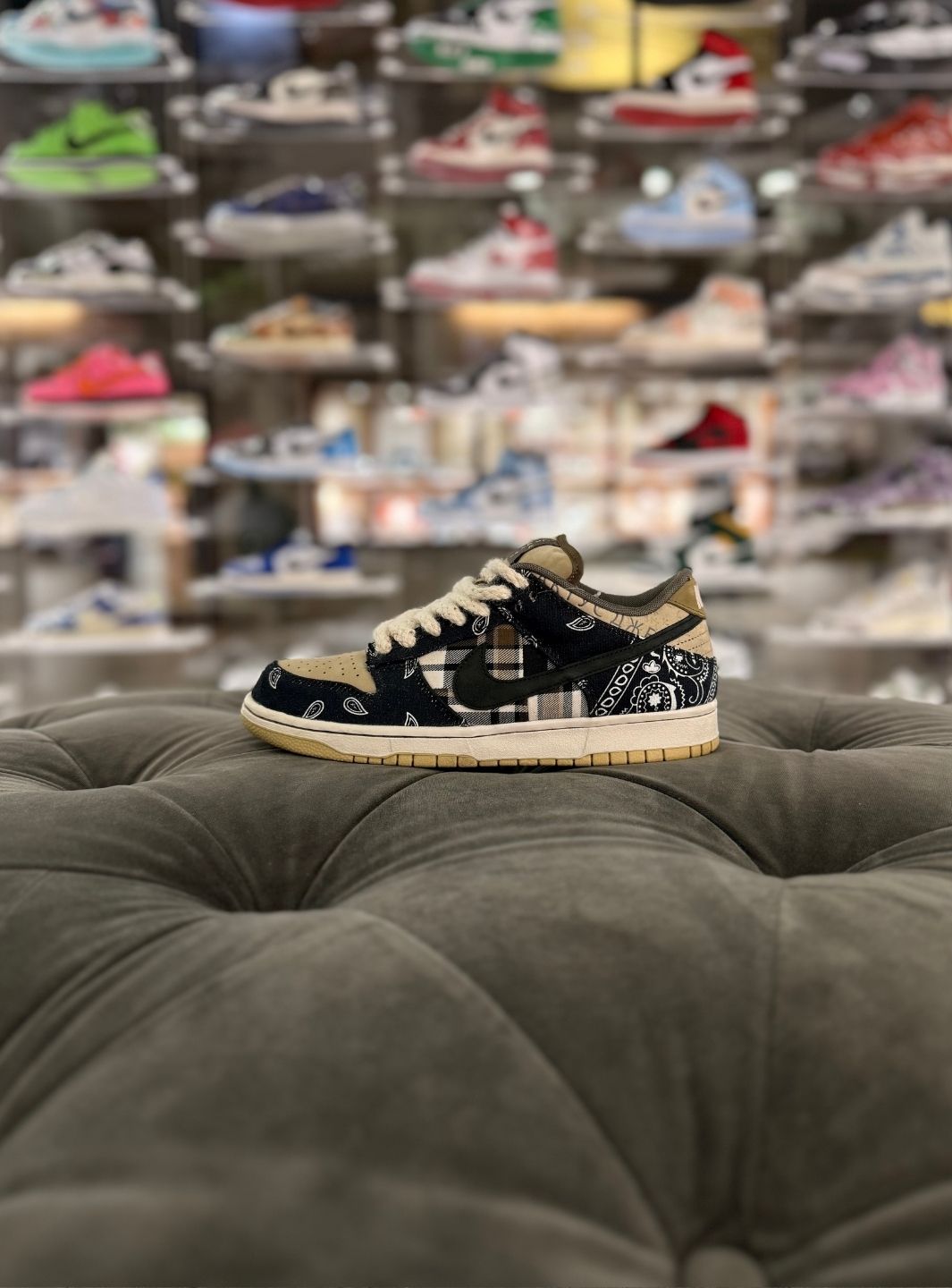 Nike SB Dunk Low Travis Scott - Sneakers Usate | ResellZone