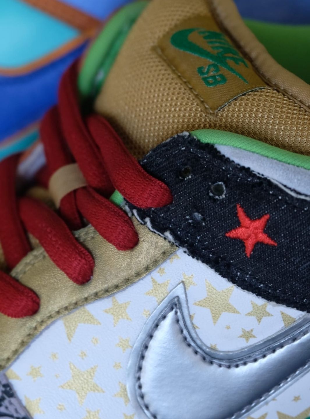Nike SB Dunk Low What the Dunk - 318403-141 | ResellZone