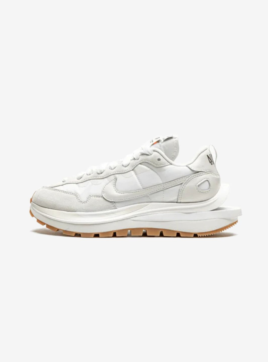 nike sacai waffle cream