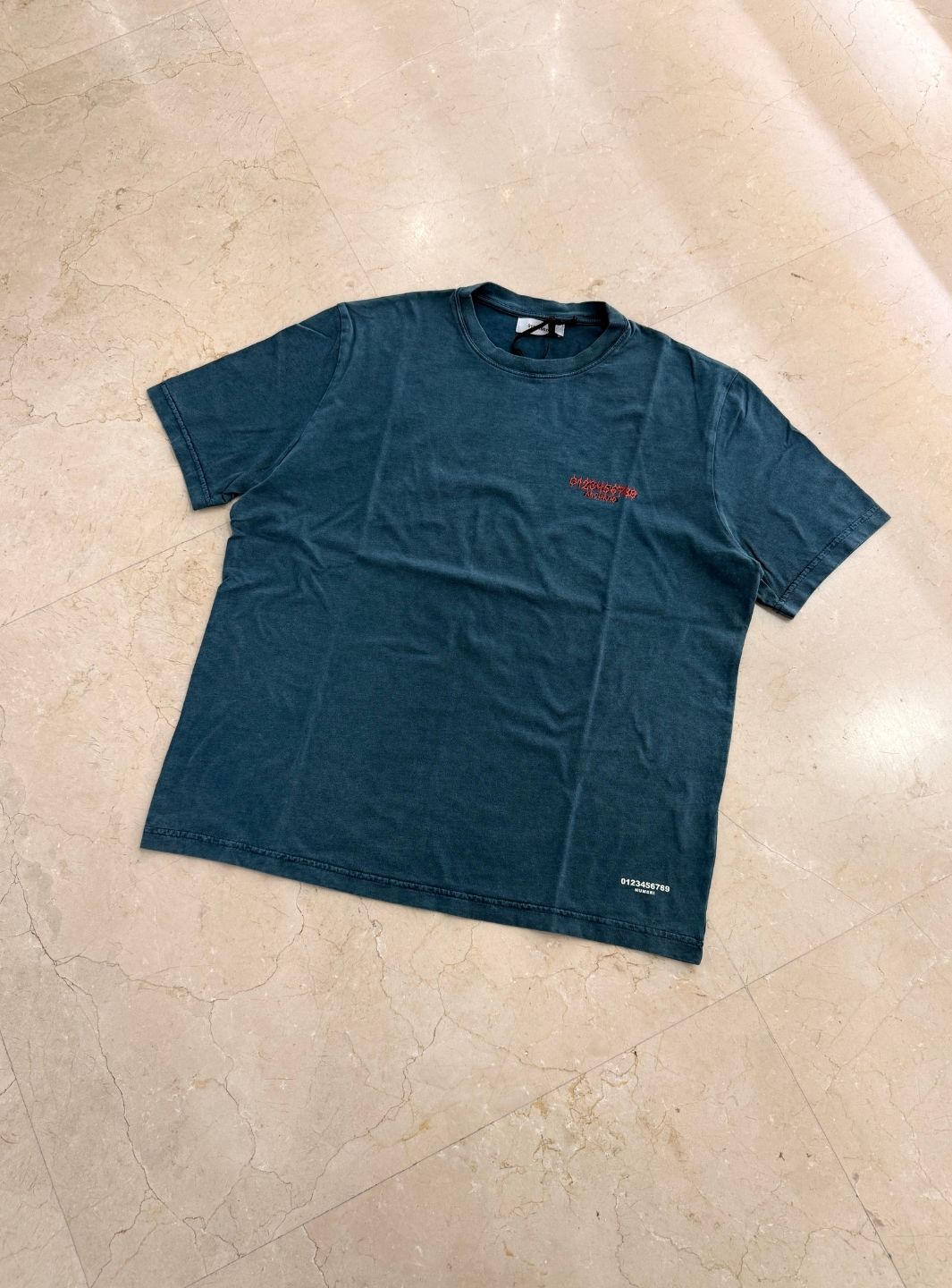 Numeri Archivio T-Shirt Deep Teal Green Red | ResellZone