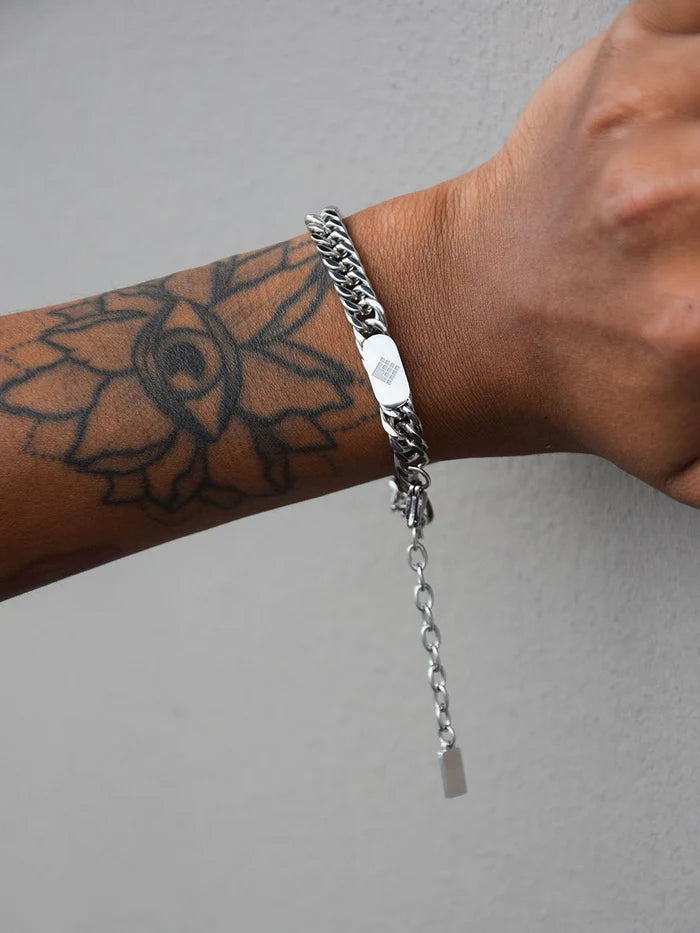 Mens chain bracelet engraved online